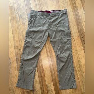 Men’s Wrangler Pants